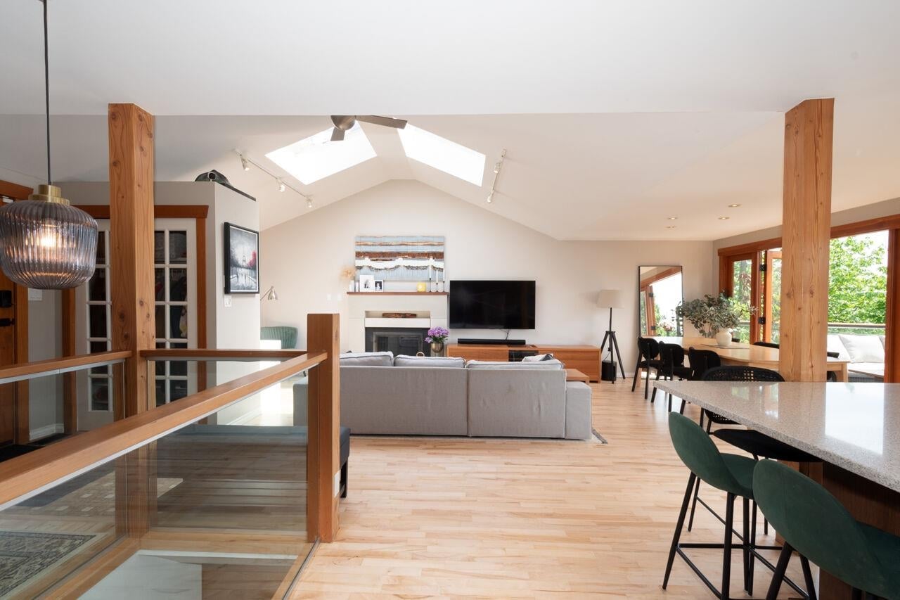 Additional image 4 of 1185 Cloverley Street, North Vancouver, BC, V7L 1N7
