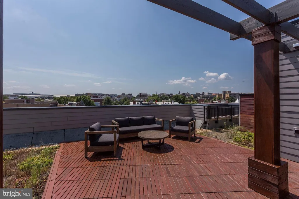 1550 11th Street NW Unit 302, Washington, DC 20001