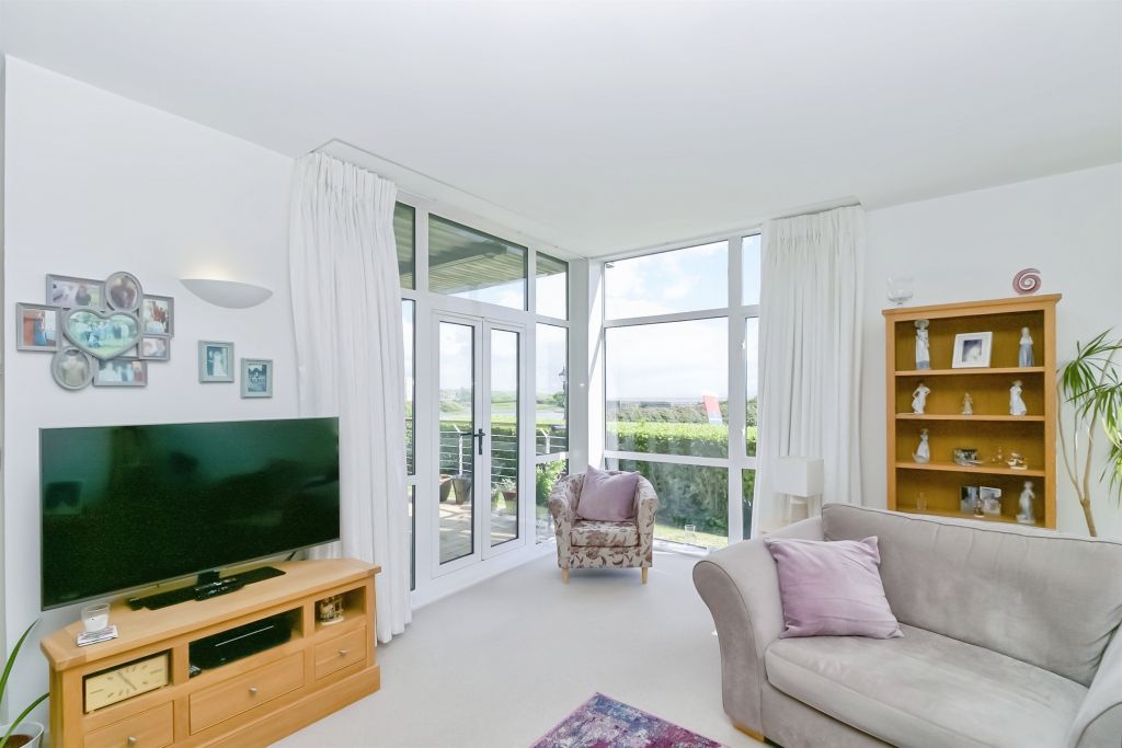Additional image 15 of 3 bed flat for saleY Cerigos, Barry CF62