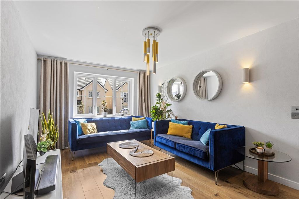Additional image 3 of 4 bed detached house for sale42 Bluebell Drive, Penicuik EH26