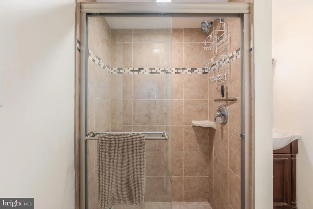 Additional image 23 of 116 V Street NE, Washington, DC 20002