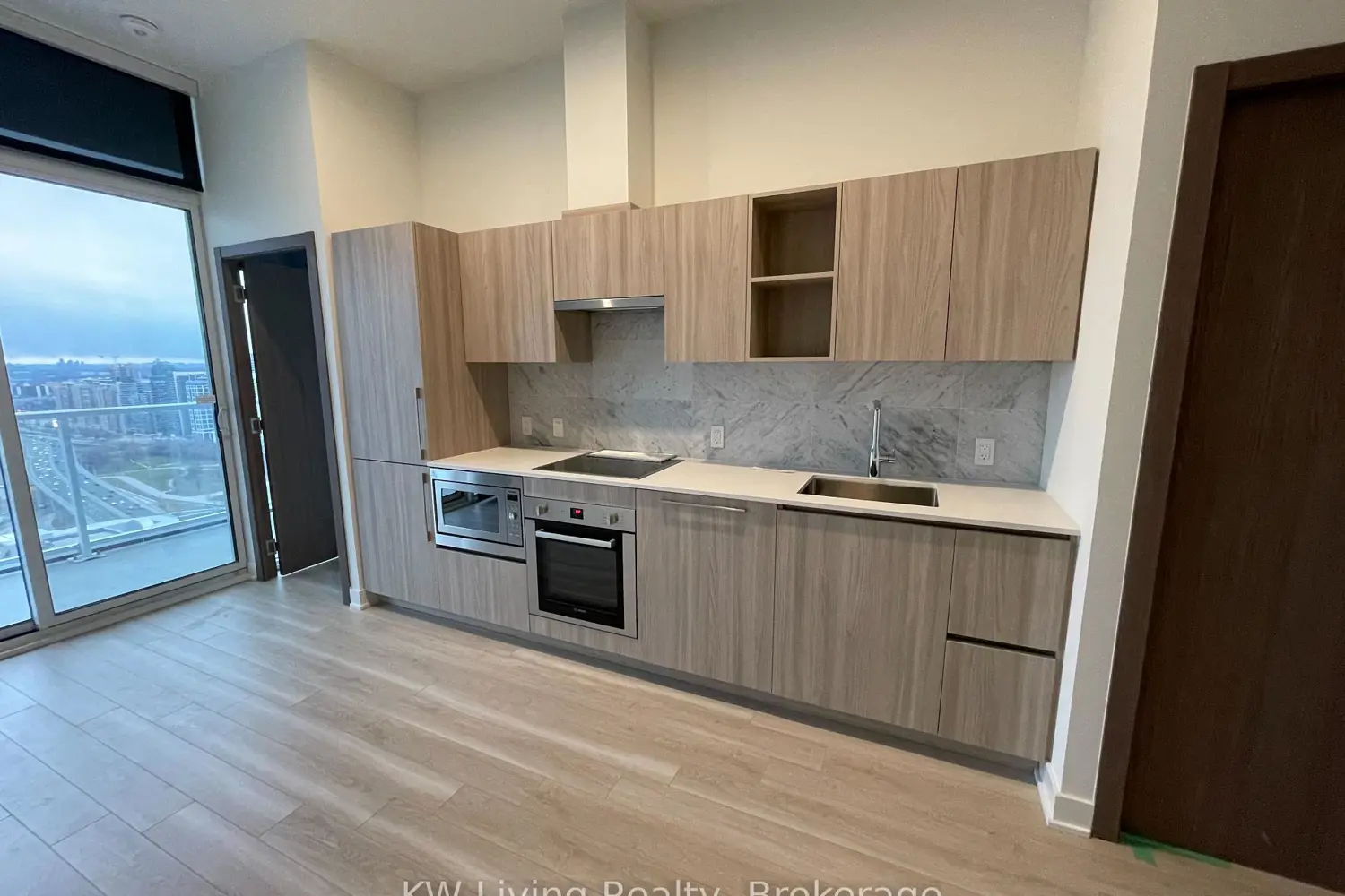 19 Bathurst Street 4202 photo 5