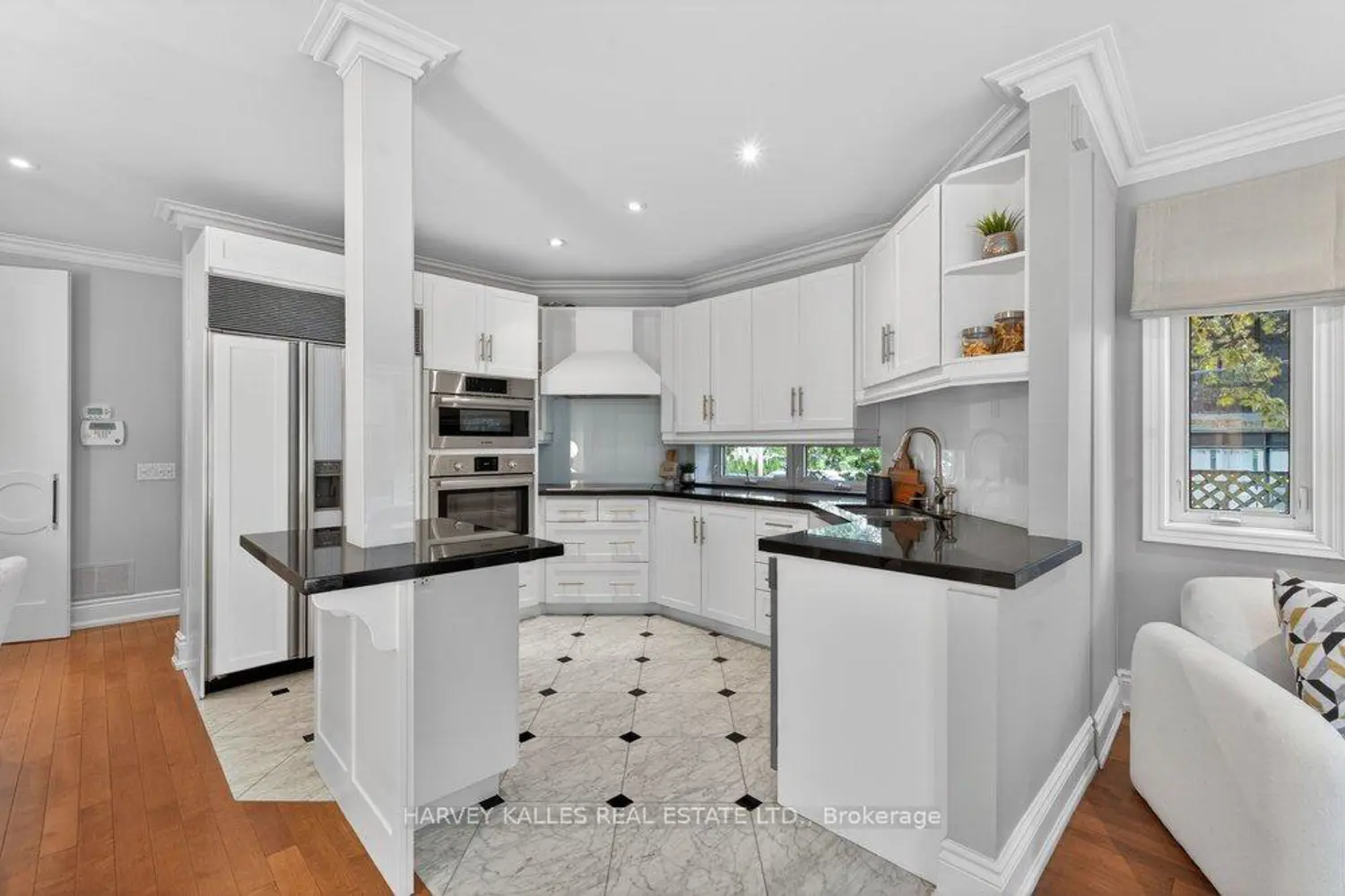 89 Bernard Avenue photo 5