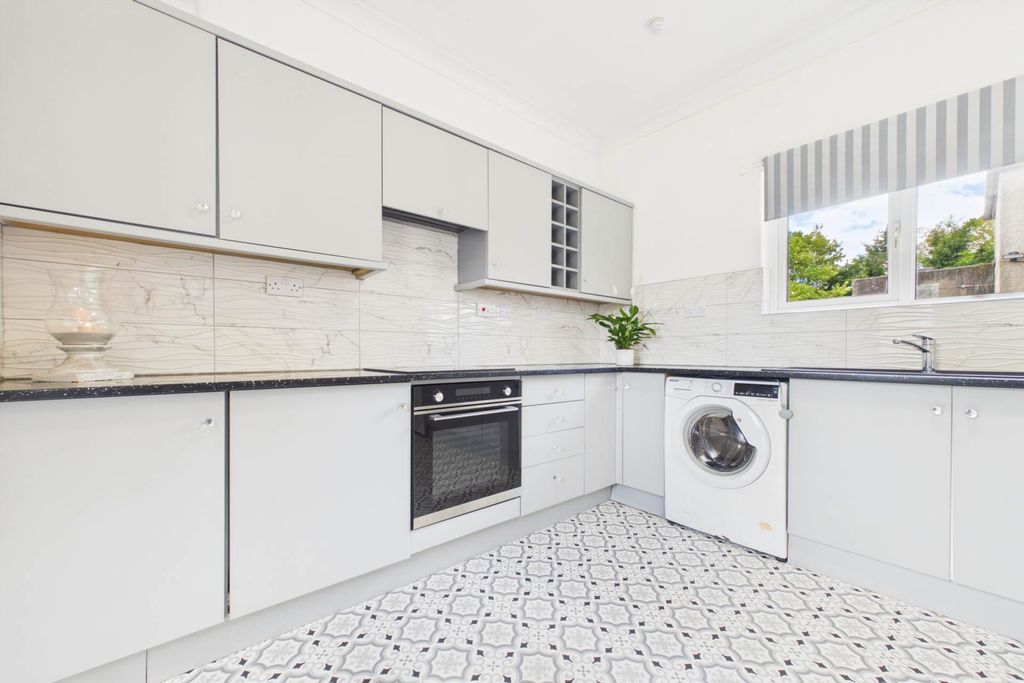 Additional image 5 of 2 bed flat for saleStrathaven Road, Kirkmuirhill, Lanark ML11