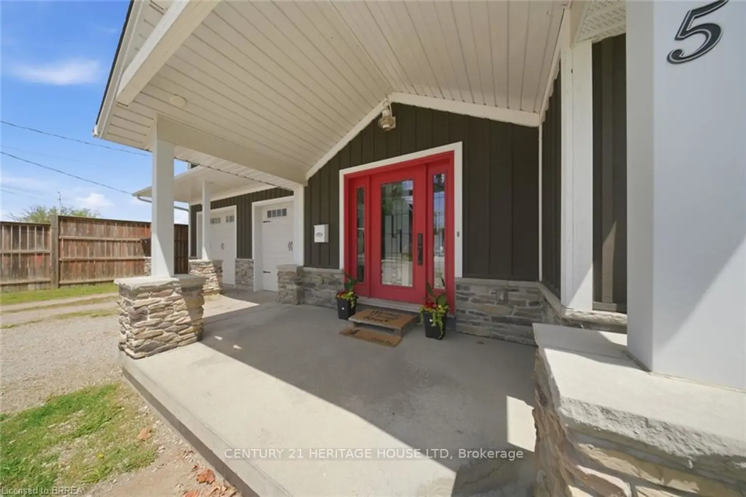 Additional image 4 of 5 Echo Villa Avenue