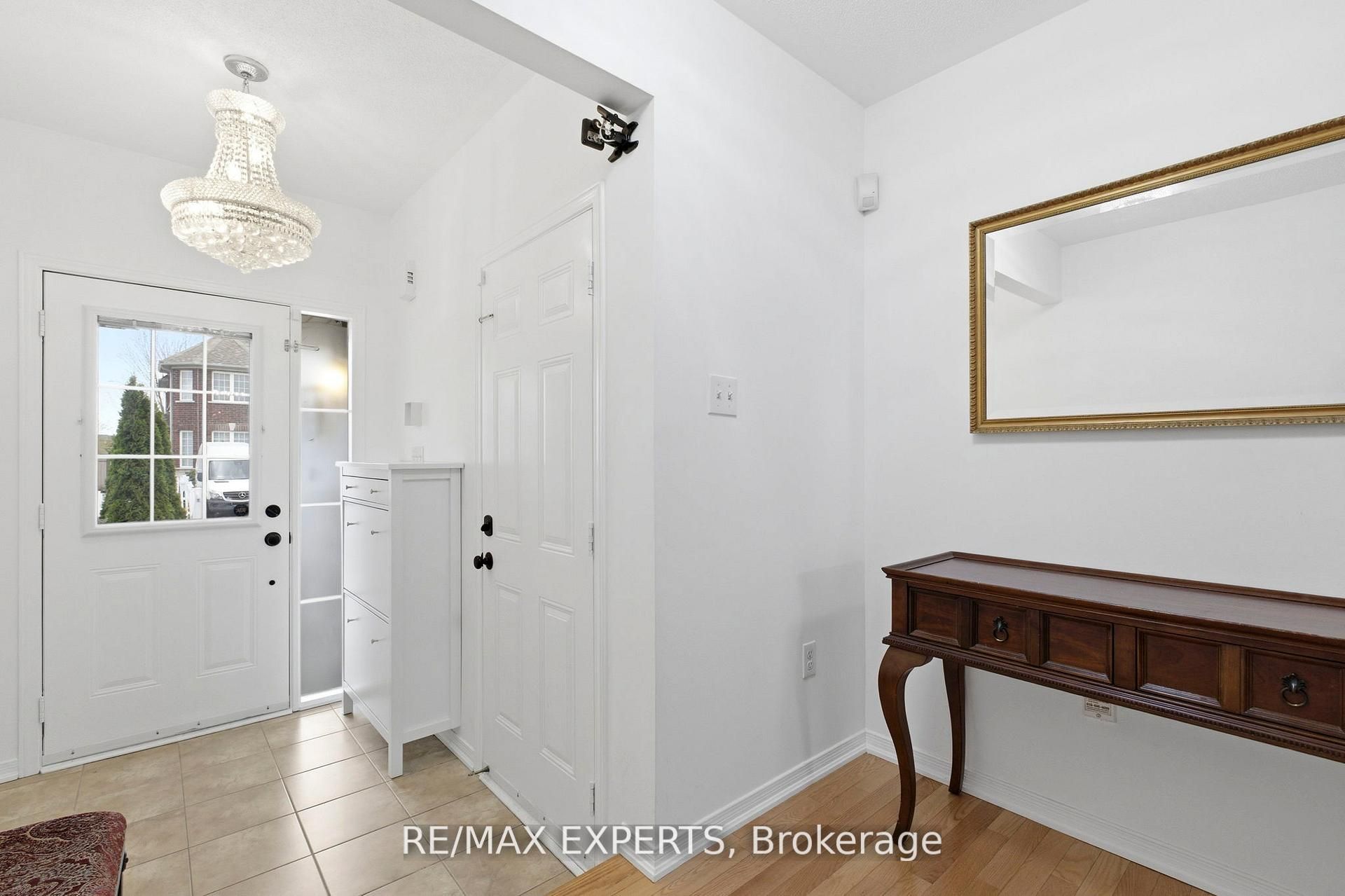 Additional image 3 of 117 Revelstoke Crescent, Richmond Hill, ON, L4B 4T5