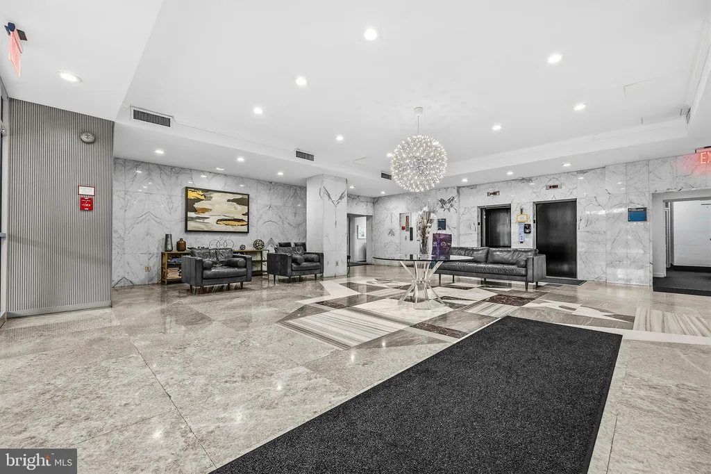 730 24th Street NW Unit 600, Washington, DC 20037
