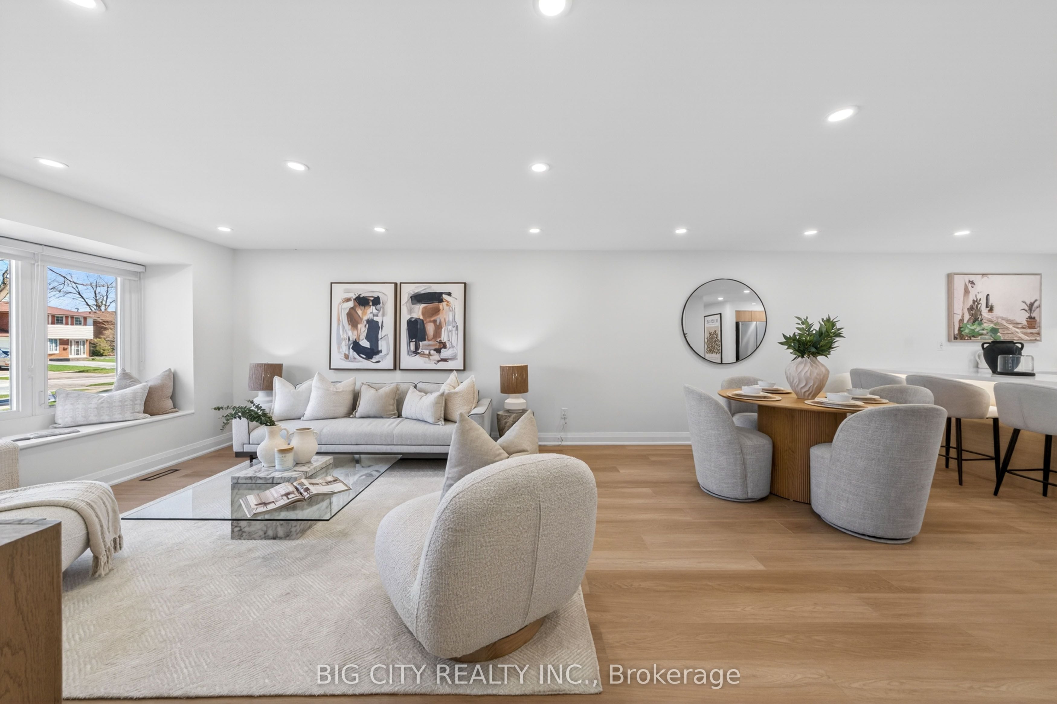 Additional image 5 of 26 Carondale Crescent, Toronto, ON, M1W 2B1