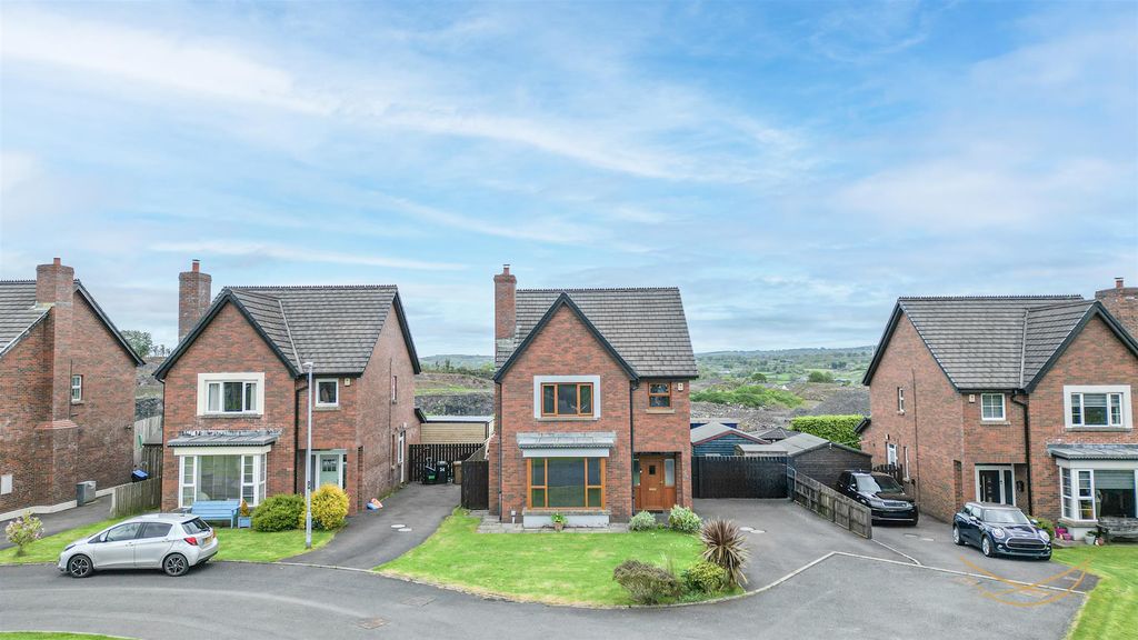 Additional image 3 of 4 bed detached house for saleCraighill Park, Ballyclare BT39