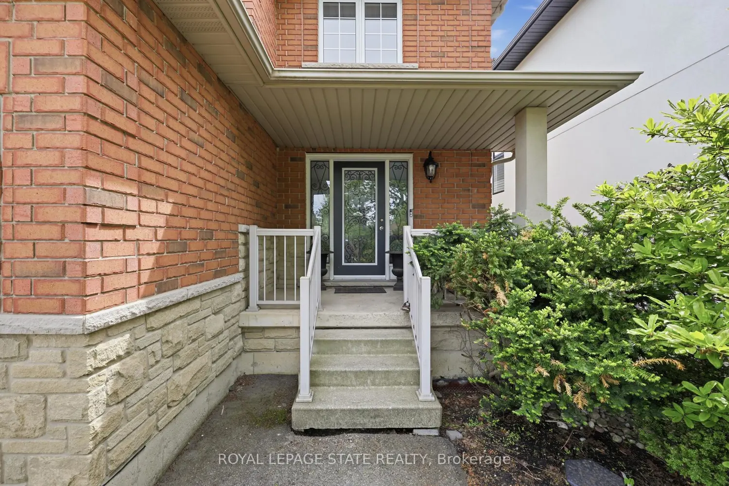 84 Duncairn Crescent