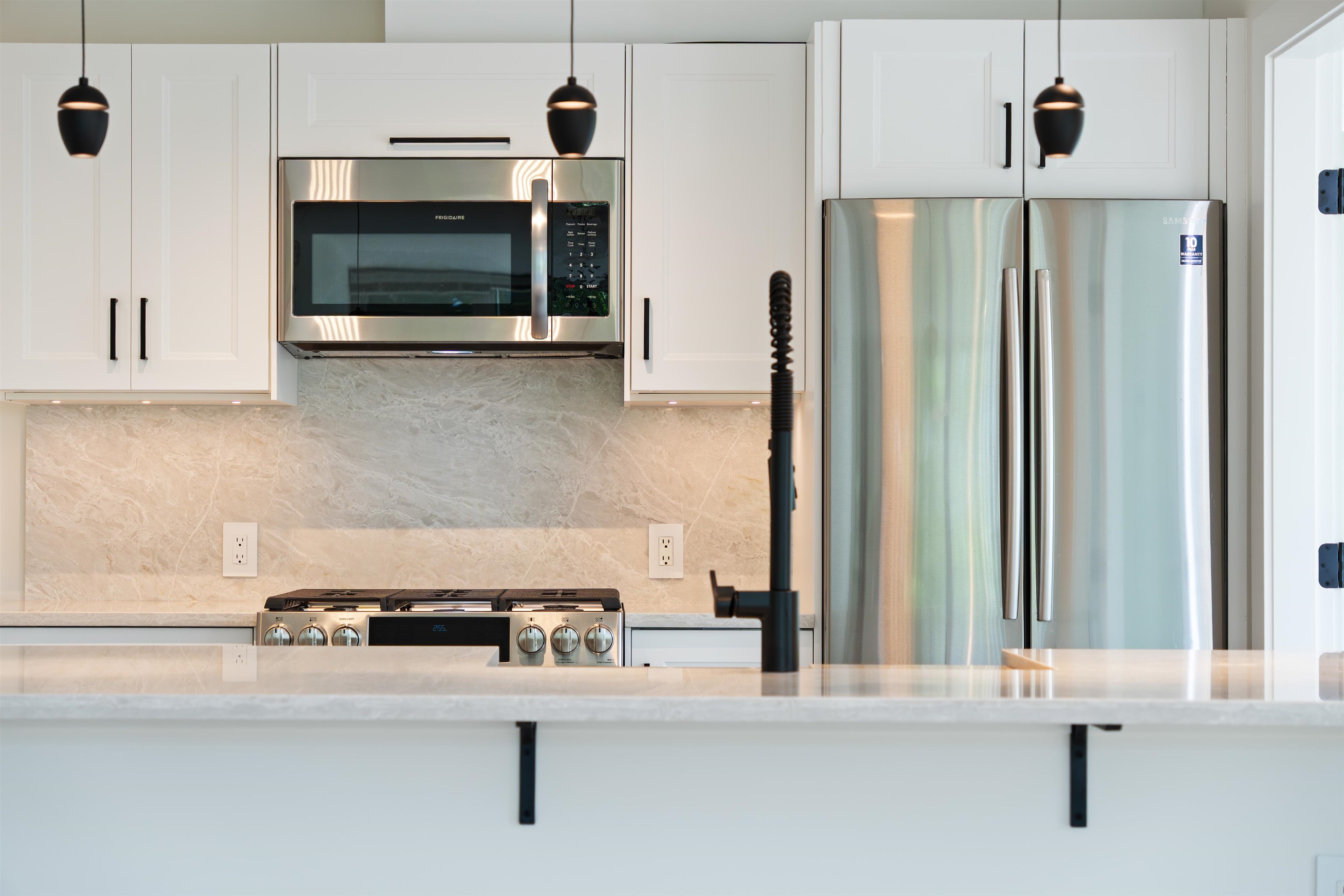 Additional image 4 of 305-1328 Pender Street W, Vancouver, BC, V6E 4T1
