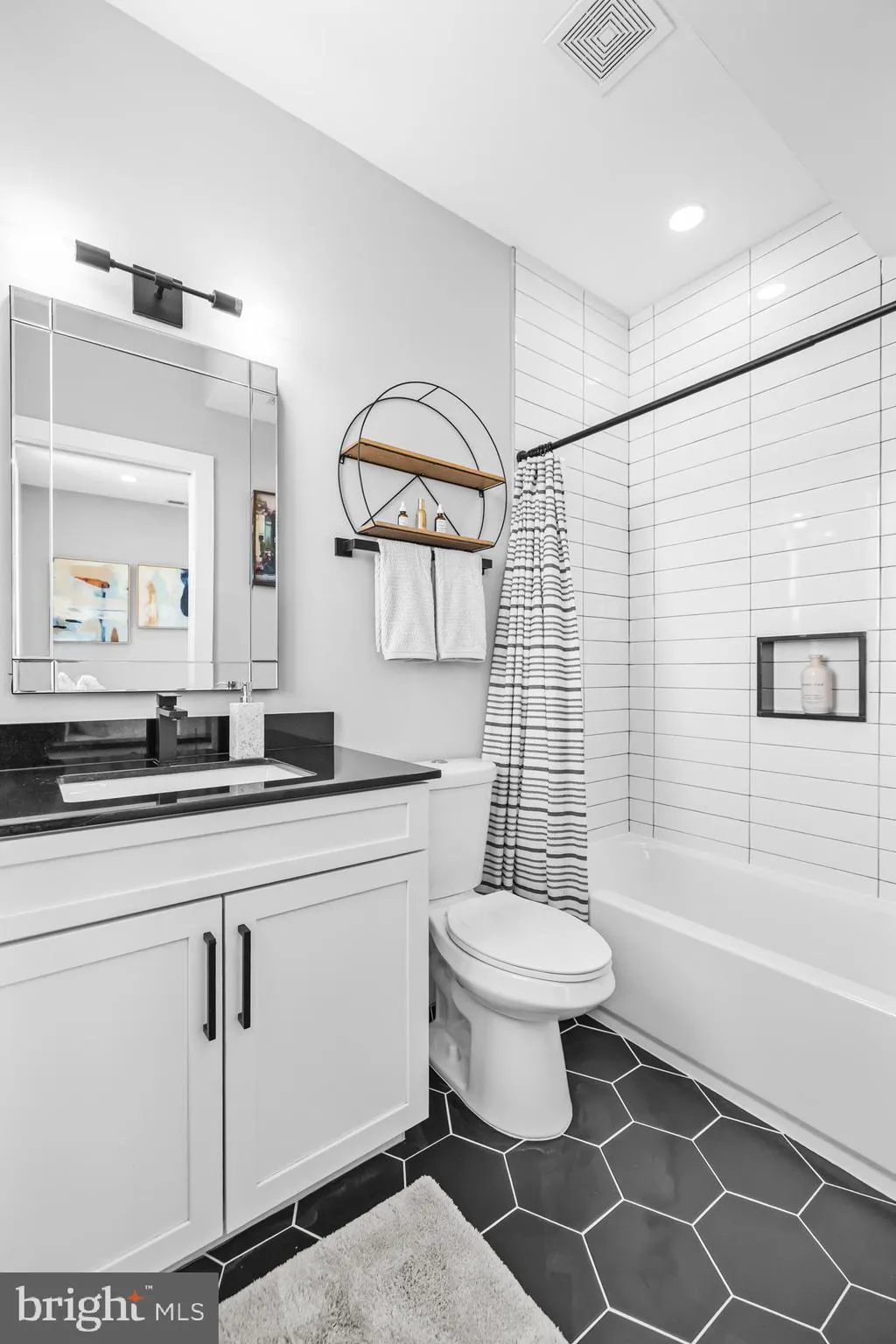 Additional image 62 of 1915 H St NE Unit PH1, Washington, DC 20002