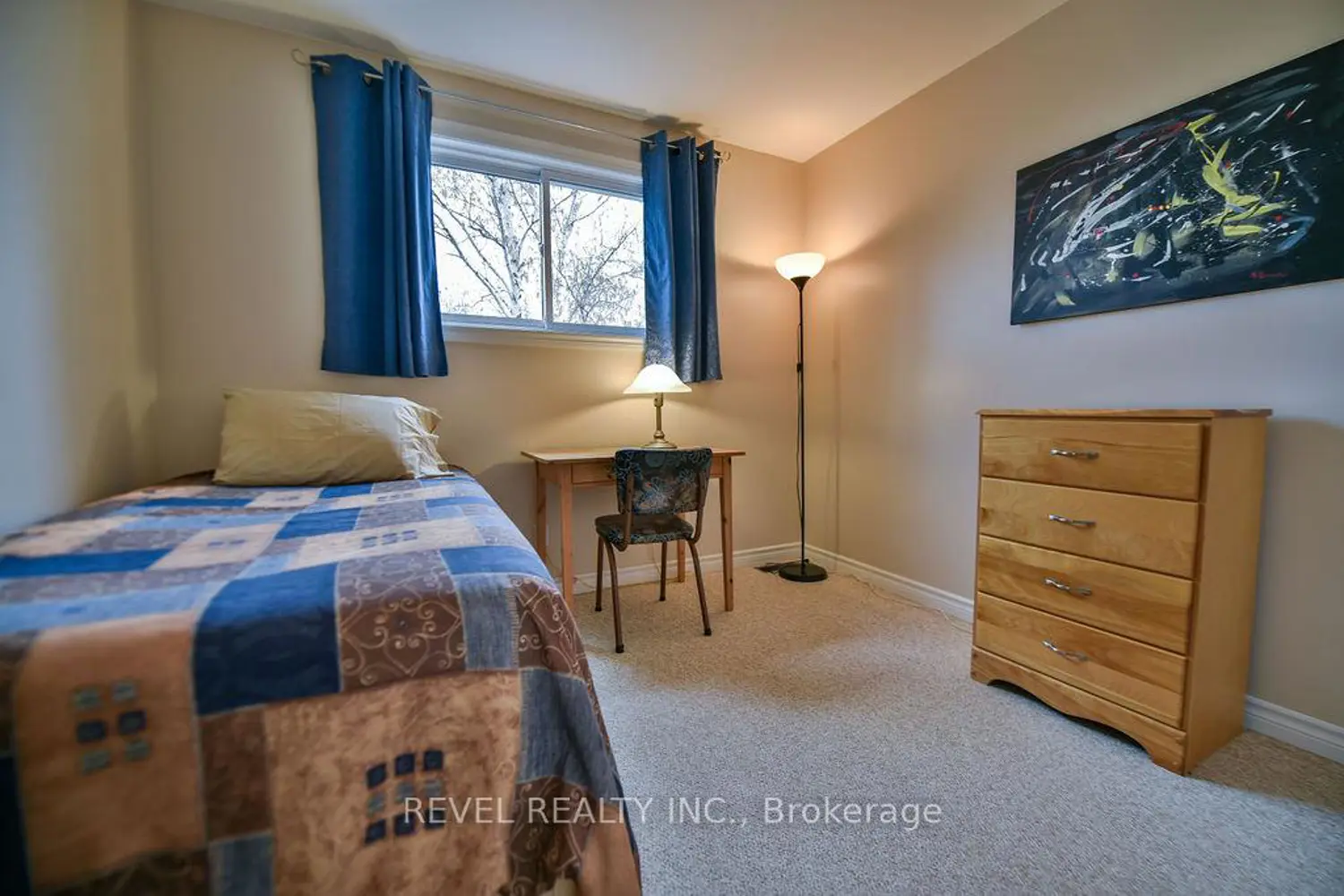 Additional image 9 of 393 Shub Avenue