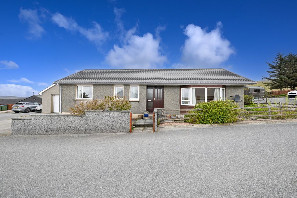 Additional image 2 of 3 bed bungalow for sale9 Roebrek, Brae, Shetland ZE2