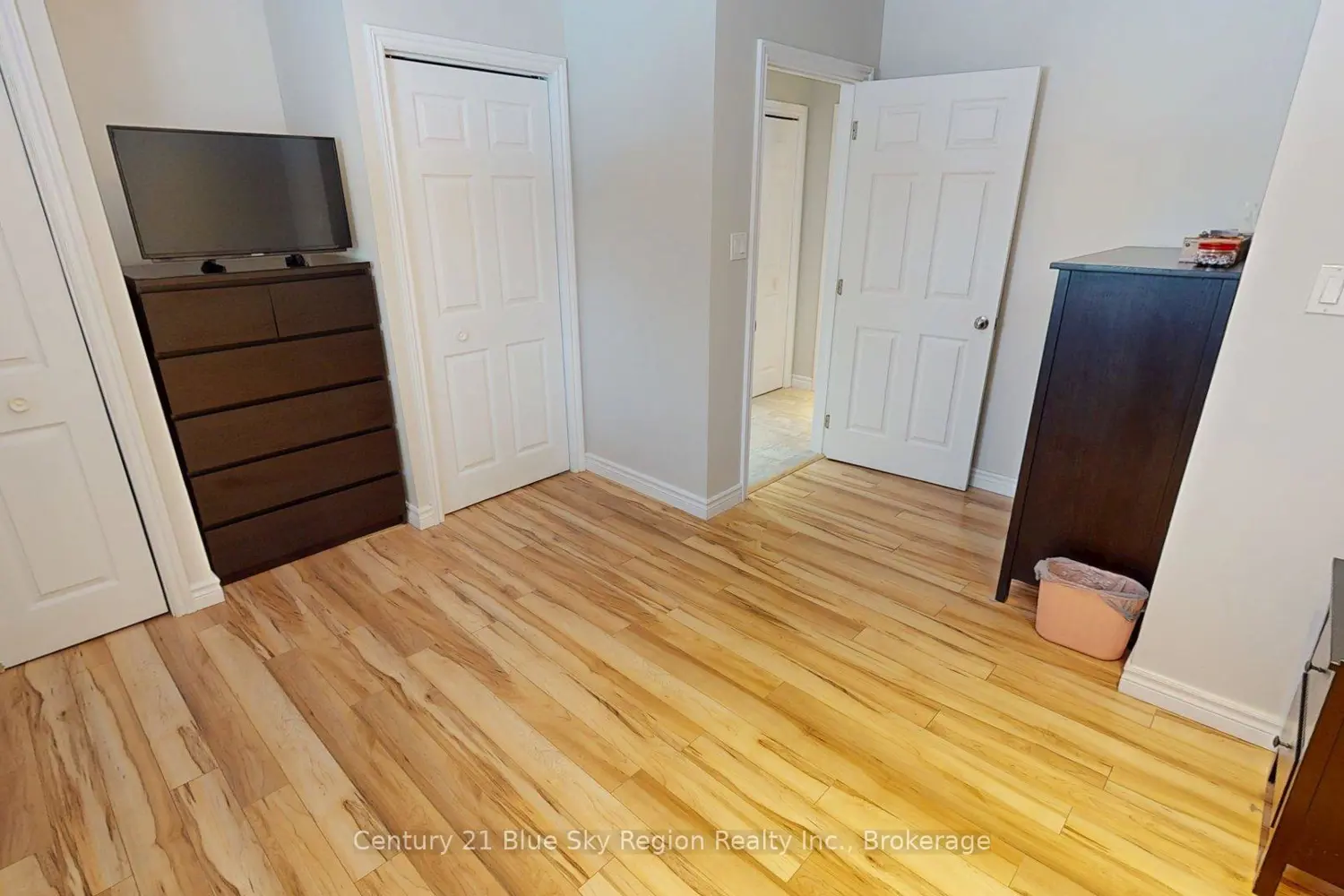 Additional image 17 of 36 Nichols Street