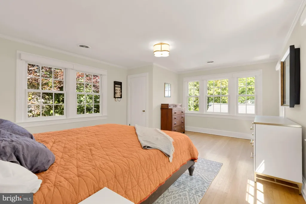 Additional image 25 of 3915 Livingston Street NW, Washington, DC 20015
