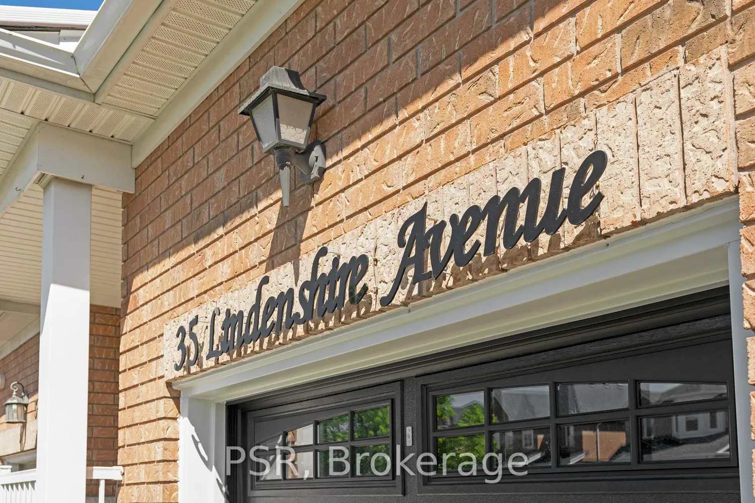 35 Lindenshire Avenue