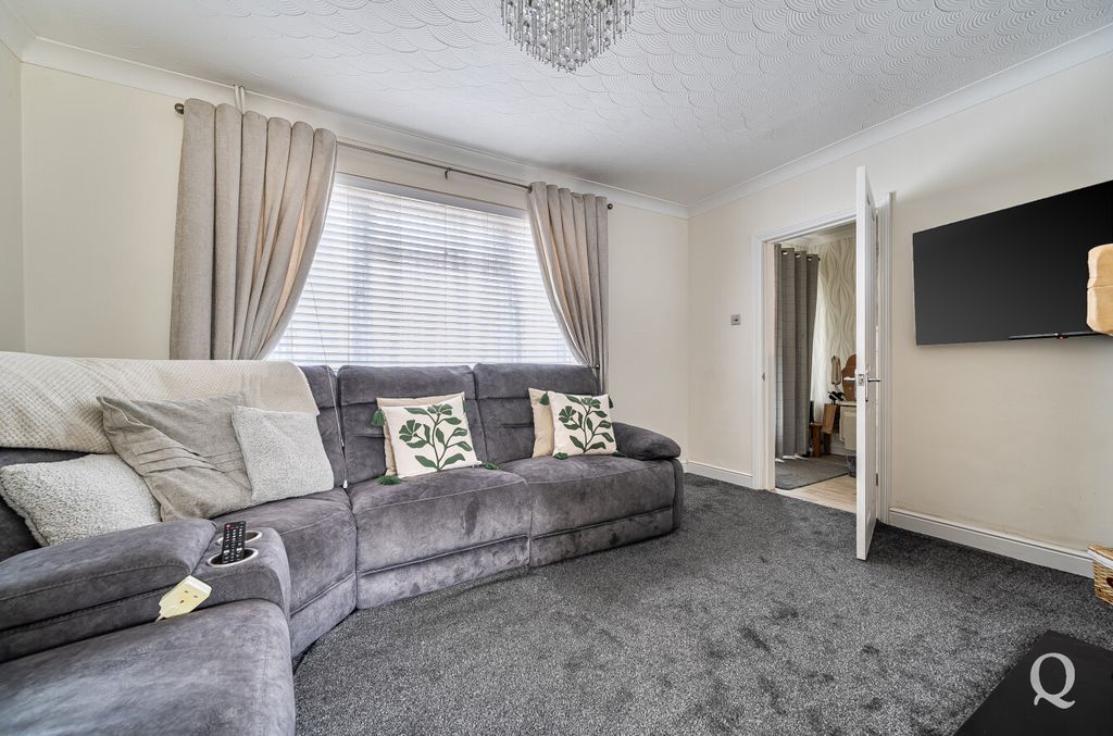 Additional image 9 of 3 bed semi-detached house for saleRegis Crescent, Sittingbourne, Kent ME10