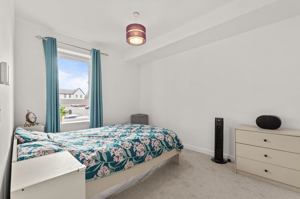 Additional image 7 of 2 bed flat for saleCanal View, Winchburgh EH52