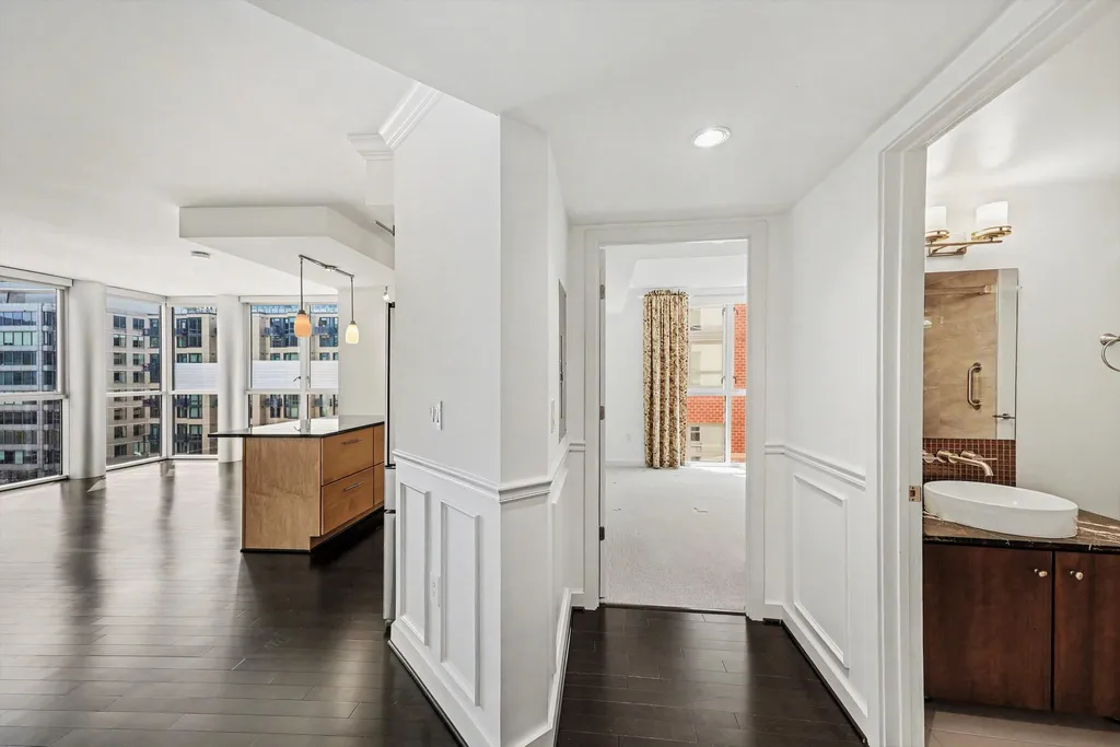 Additional image 17 of 1025 1st Street SE Unit 906, Washington, DC 20003