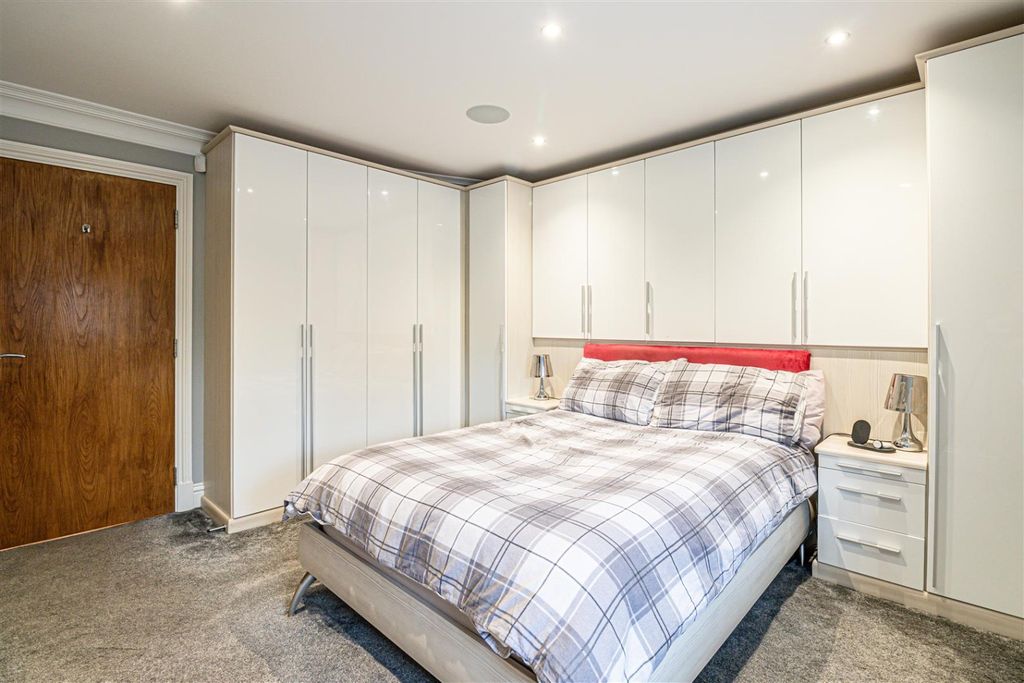Additional image 14 of 3 bed flat for saleCambridge Road, Southport, Merseyside PR9