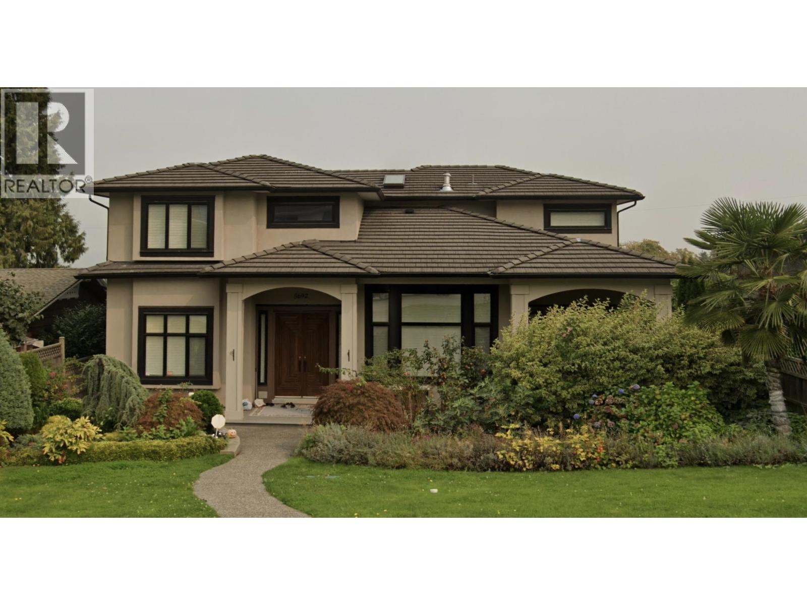 Secondary Suite 5692 FORGLEN DRIVE