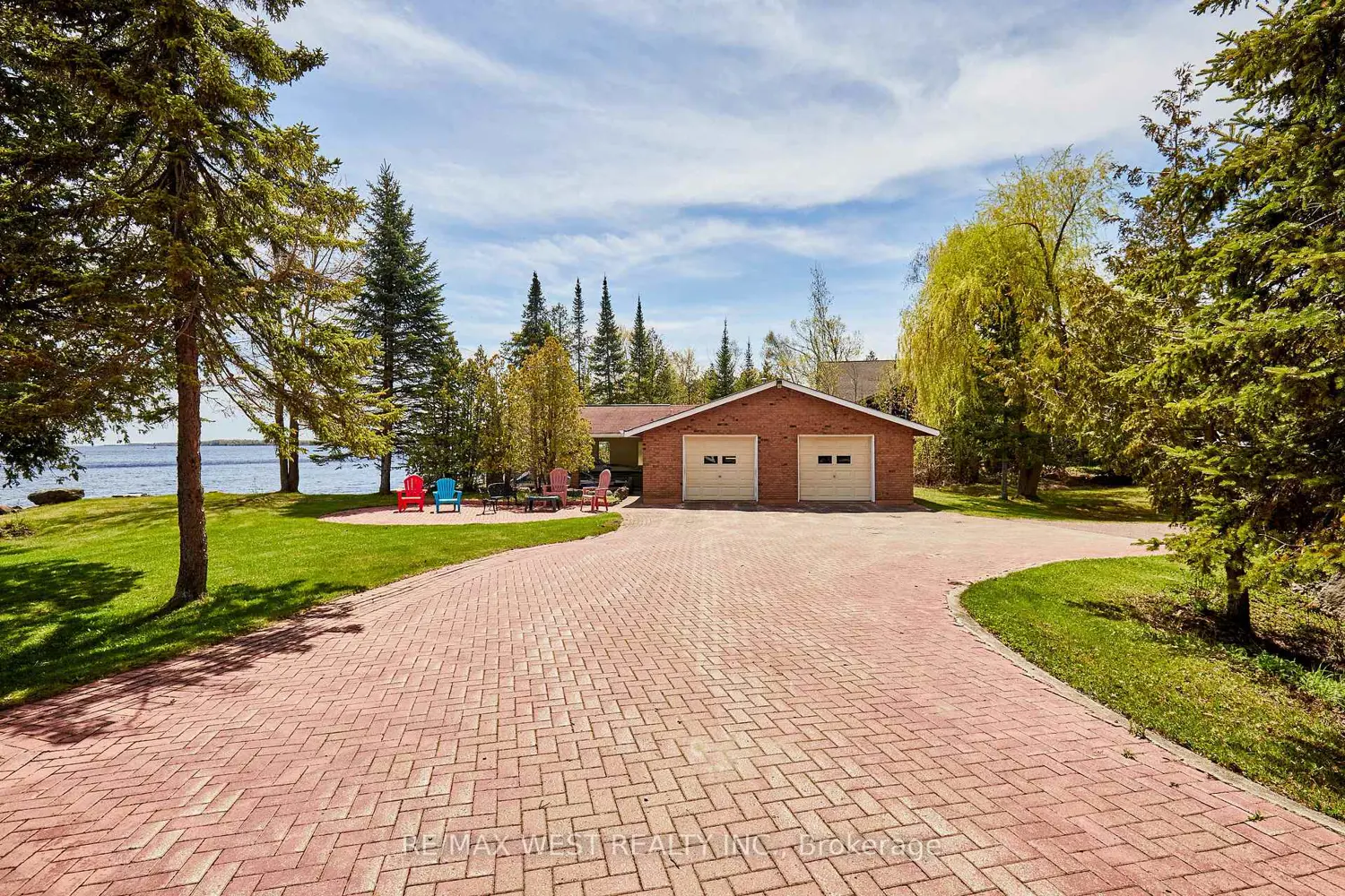 Additional image 11 of 557 Riverside Drive