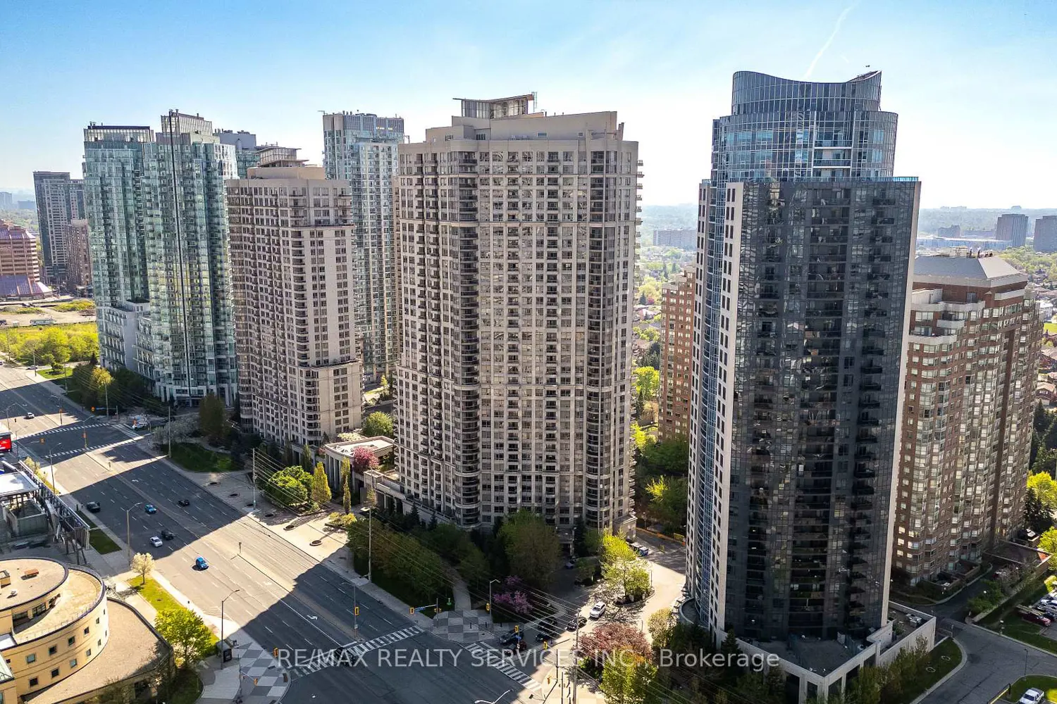 Additional image 16 of 310 Burnhamthorpe Road 1711