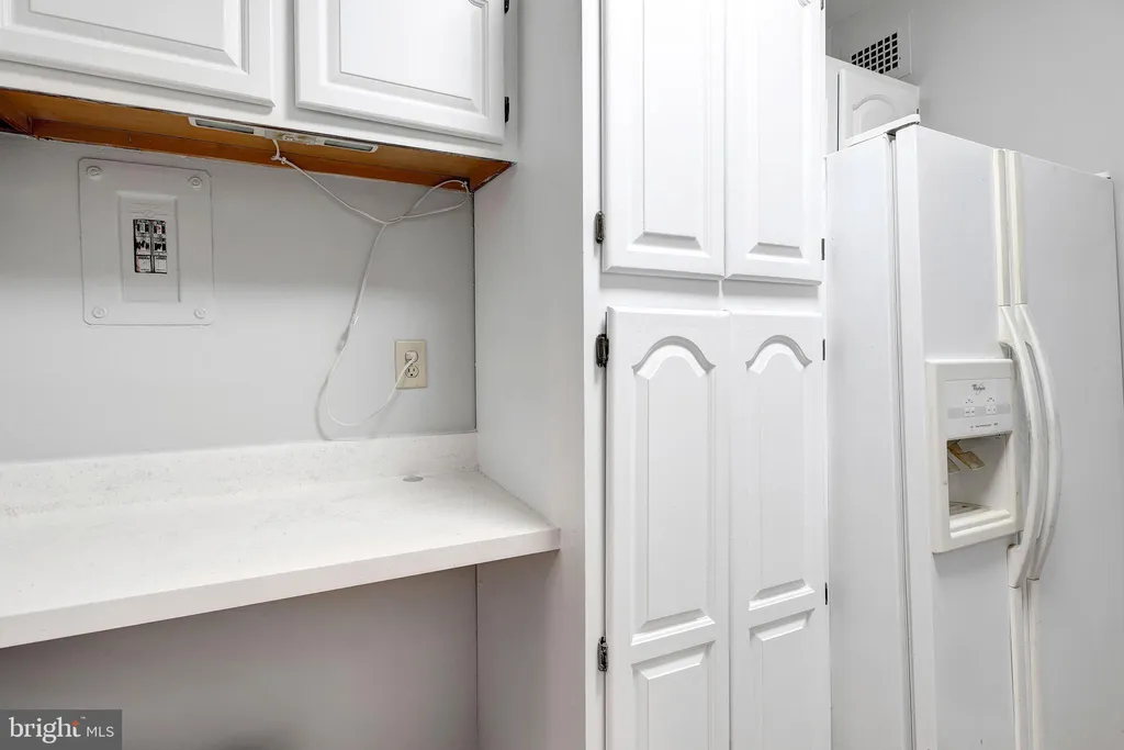 Additional image 13 of 4201 Cathedral Avenue NW Unit 511E, Washington, DC 20016