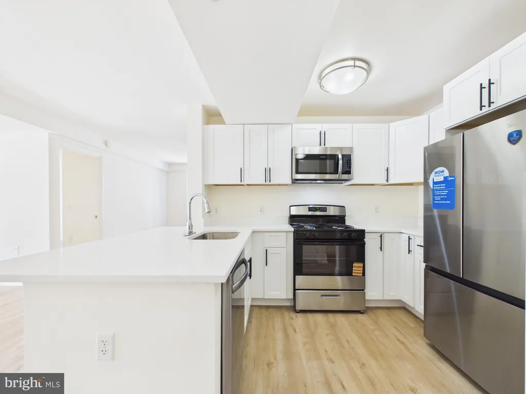 Additional image 8 of 800 4th Street SW Unit N701, Washington, DC 20024