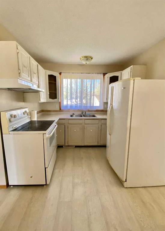 Additional image 6 of 6302 Marler Drive, Camrose, AB, T4V2X6