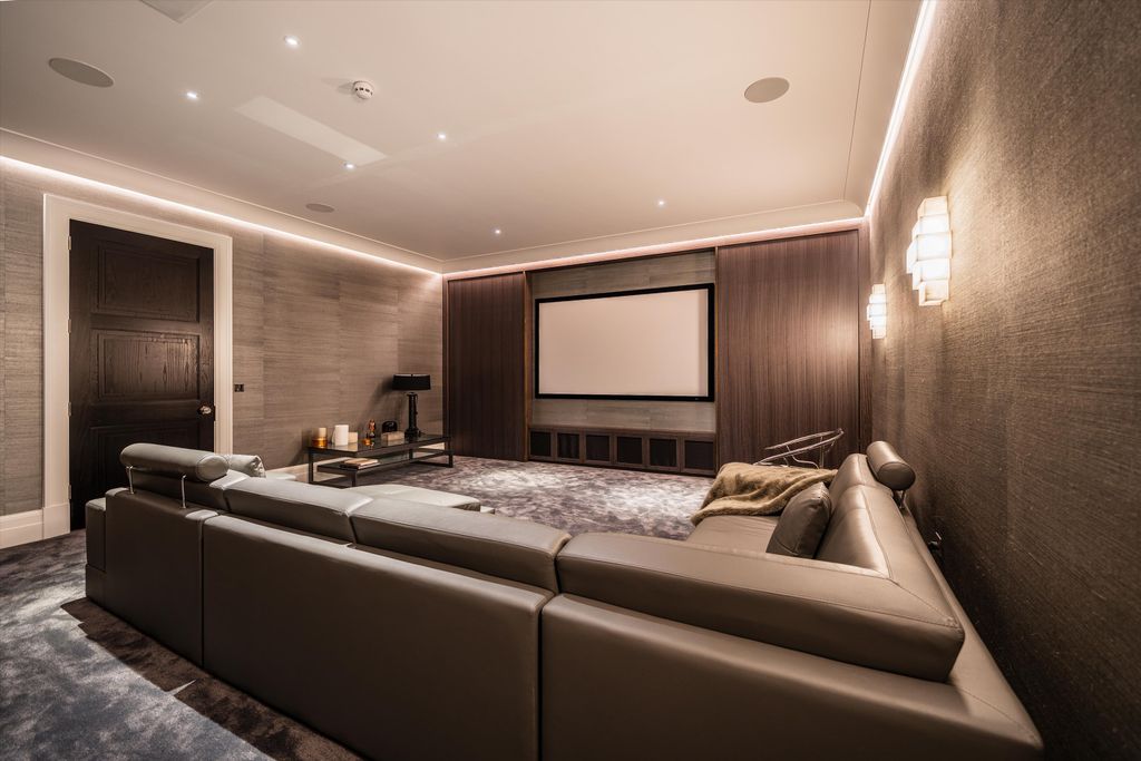 Additional image 28 of 7 bed detached house for saleEast Drive, Wentworth, Virginia Water, Surrey GU25