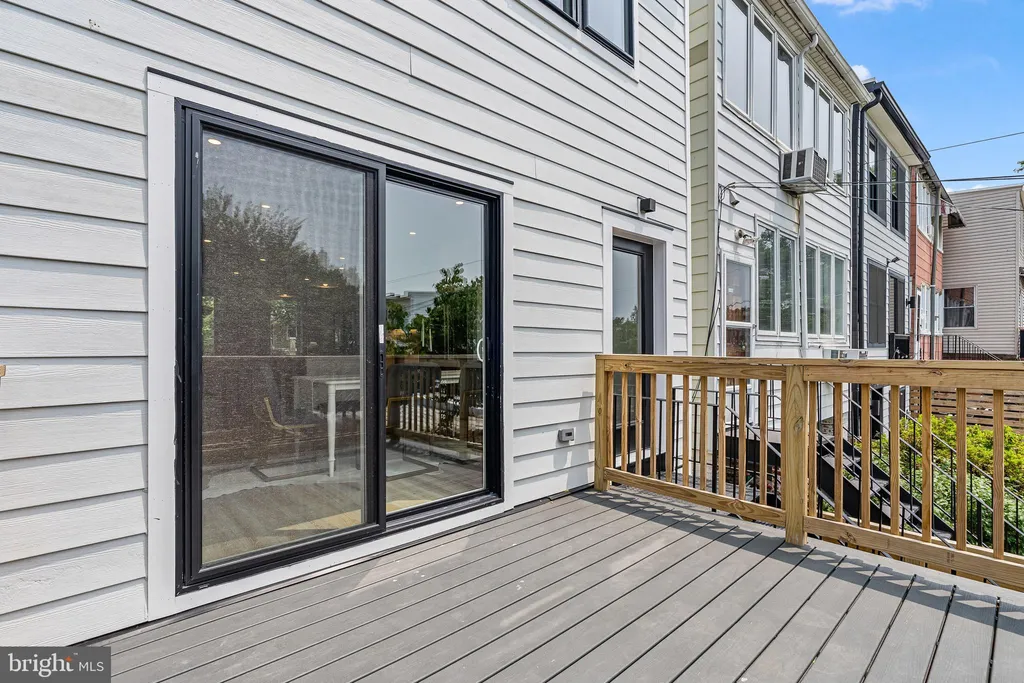 Additional image 19 of 4308 4th Street NW, Washington, DC 20011