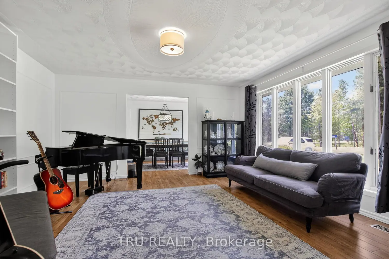 3910 Highland Road photo 4