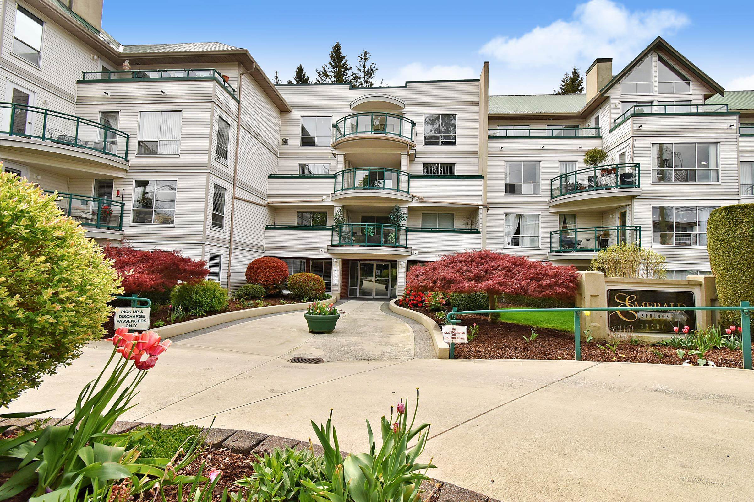 217-33280 Bourquin Crescent, Abbotsford, BC, V2S 7K2