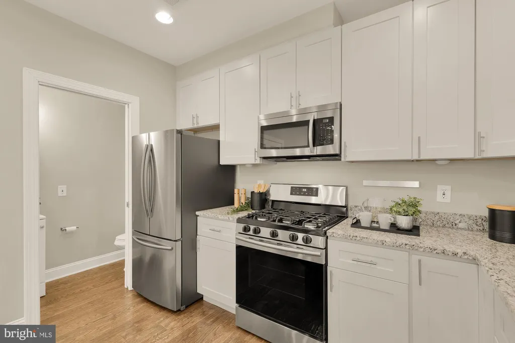 Additional image 10 of 1018 13th Street SE Unit 2, Washington, DC 20003