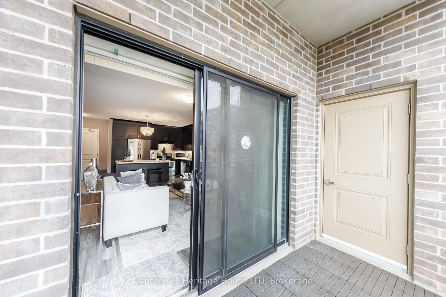 Additional image 9 of 379 Scott Street 307