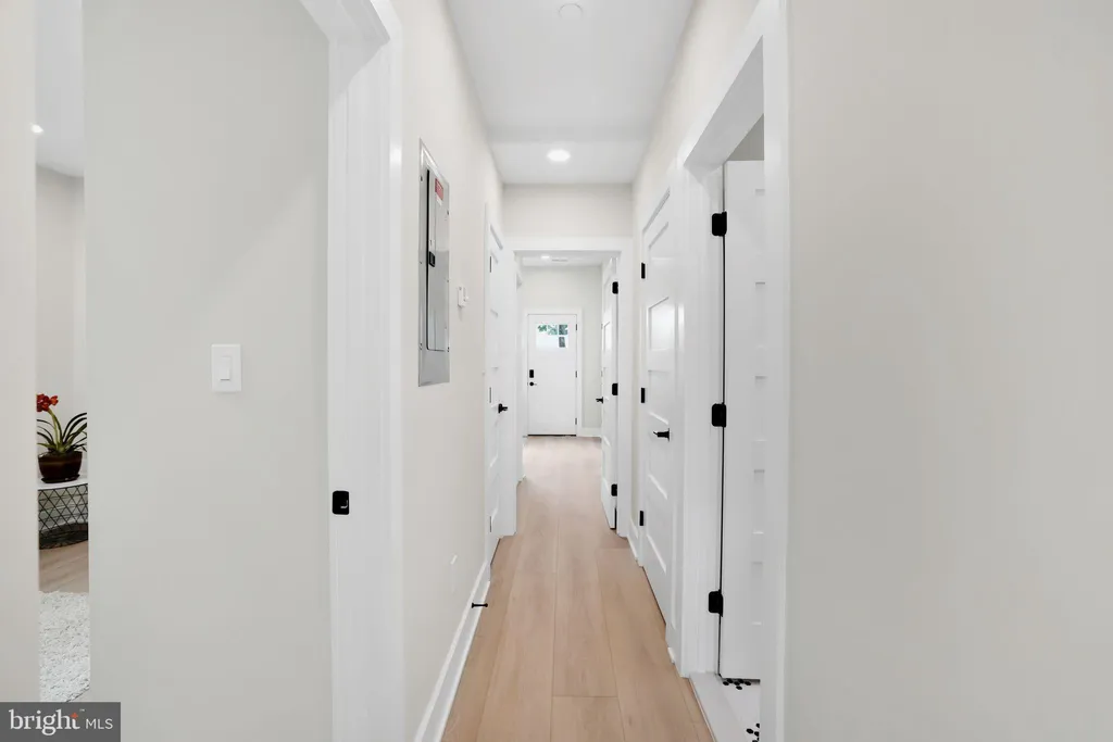 Additional image 13 of 4019 9th Street NE Unit 2, Washington, DC 20017