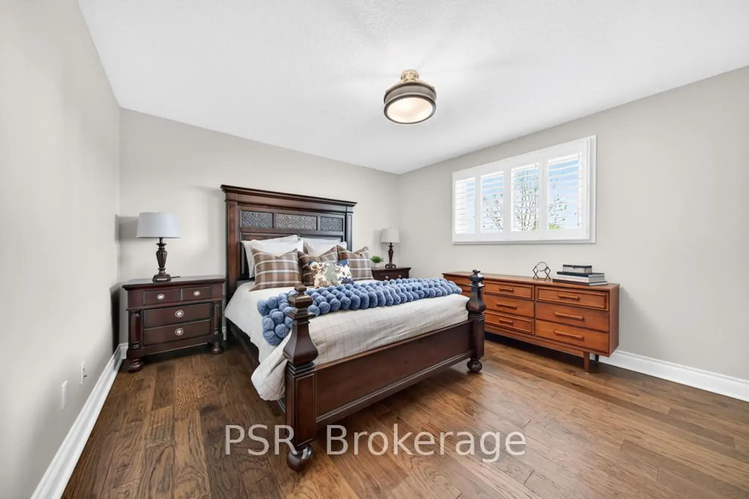 Additional image 14 of 323 Queen Victoria Drive