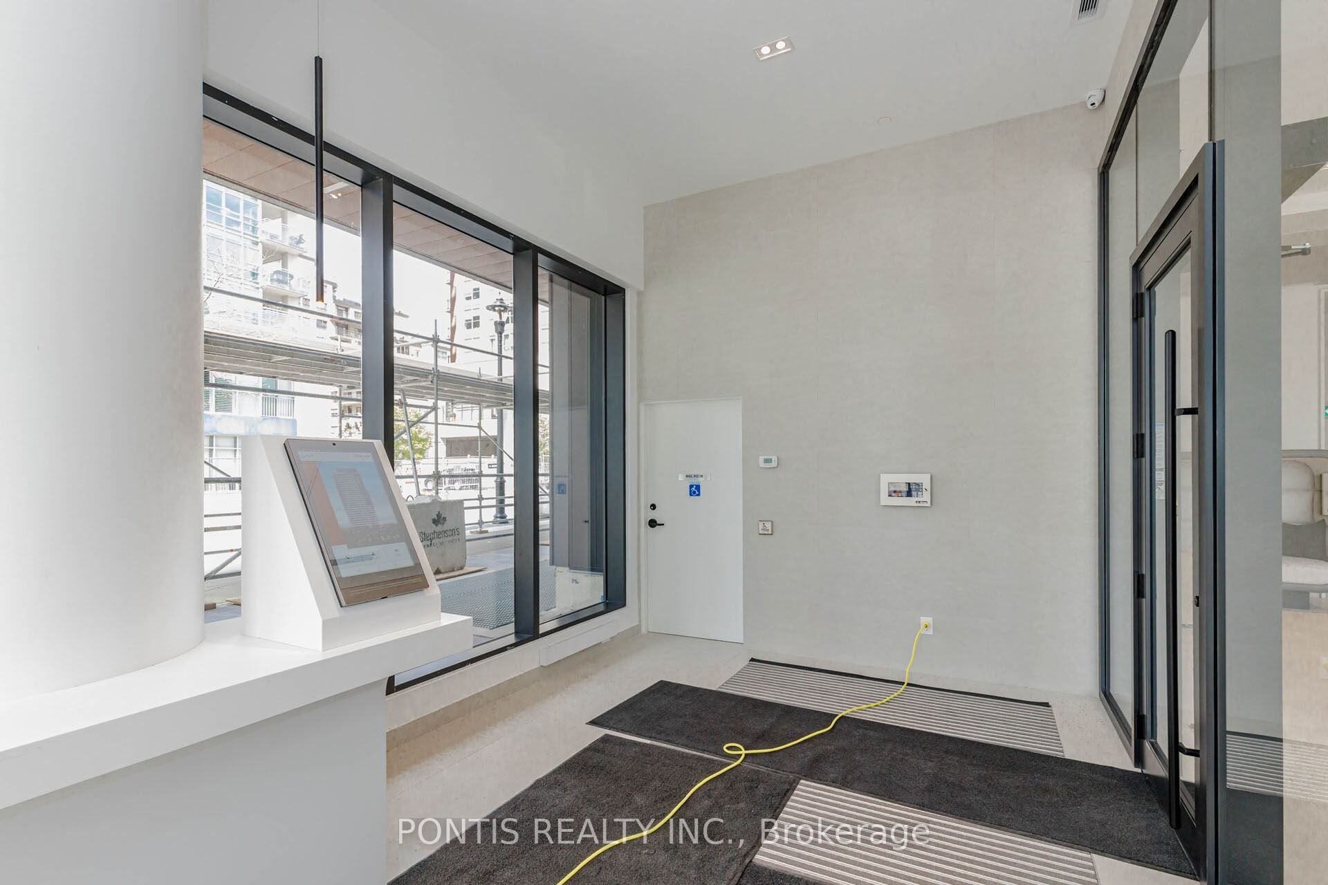 Additional image 4 of 404-2075 Lakeshore Road, Burlington, ON, L7R 1E2