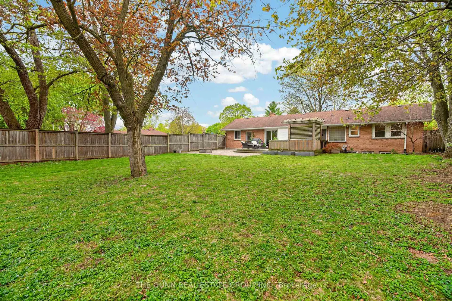Additional image 16 of 583 Oakridge Drive