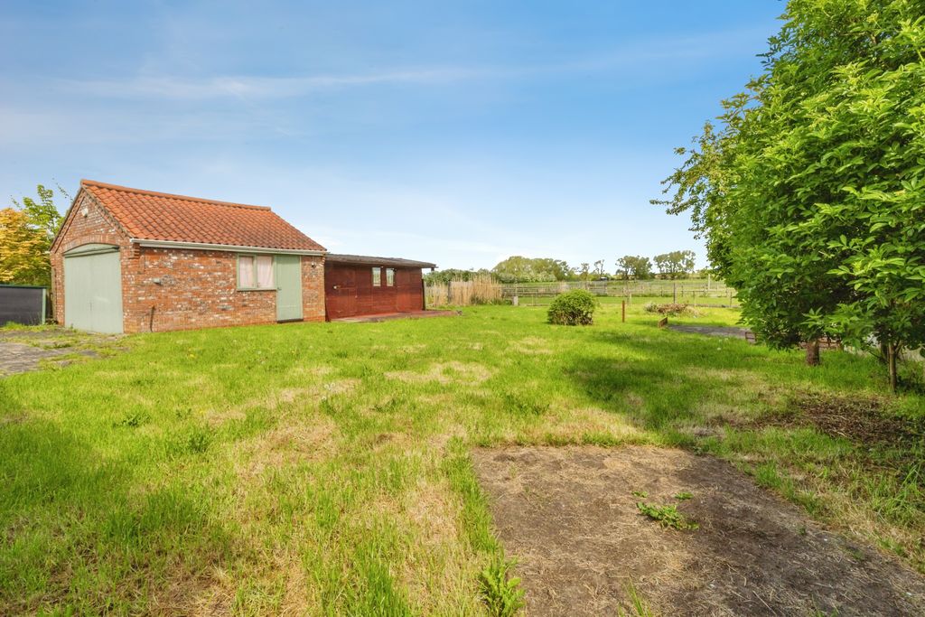 Additional image 18 of 3 bed detached house for saleLow Road, Osgodby, Market Rasen LN8
