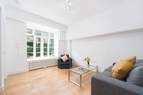 Grove End Gardens, Grove End Road, St John's Wood, London NW8