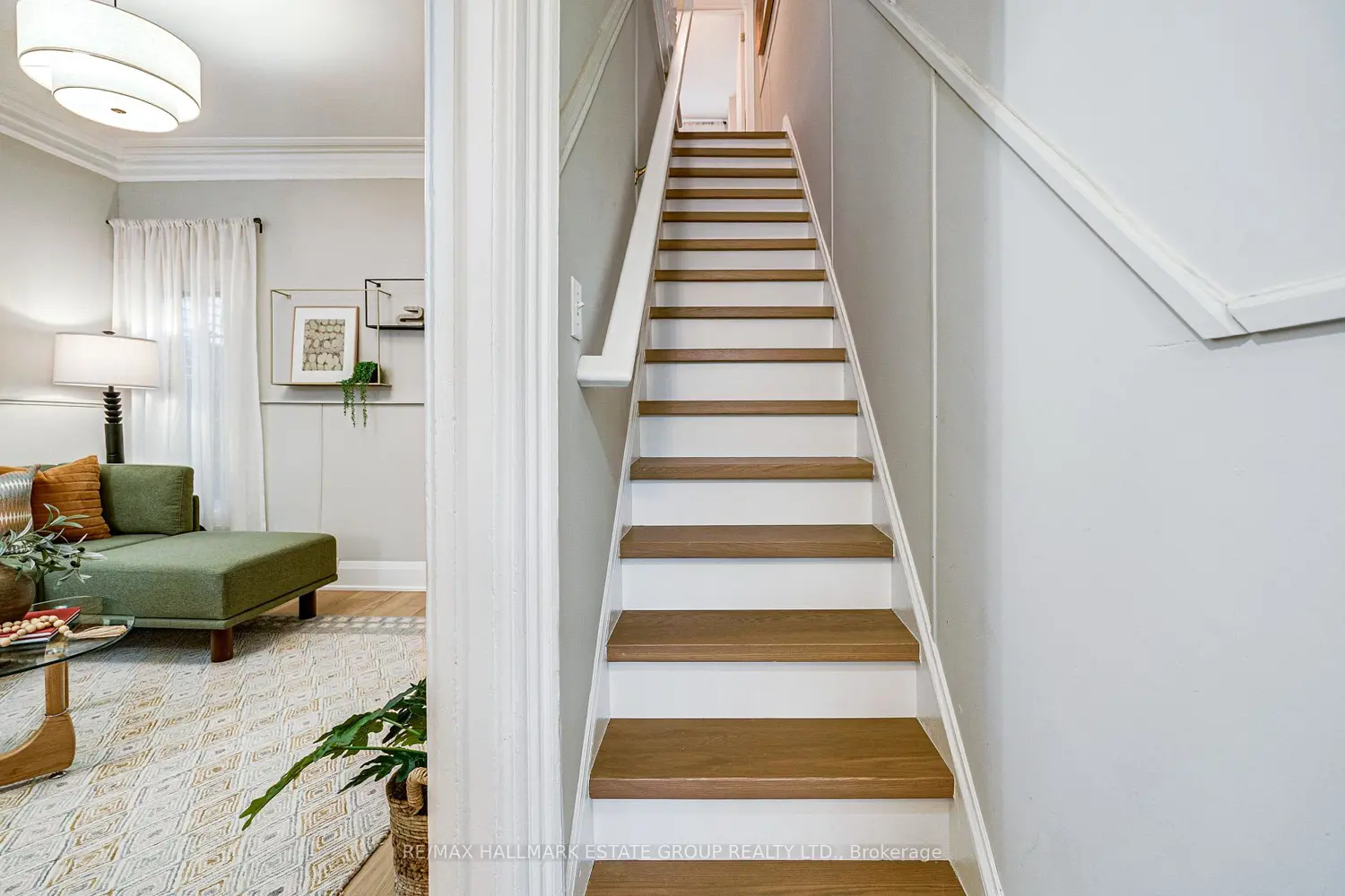 14 Austin Avenue photo 5