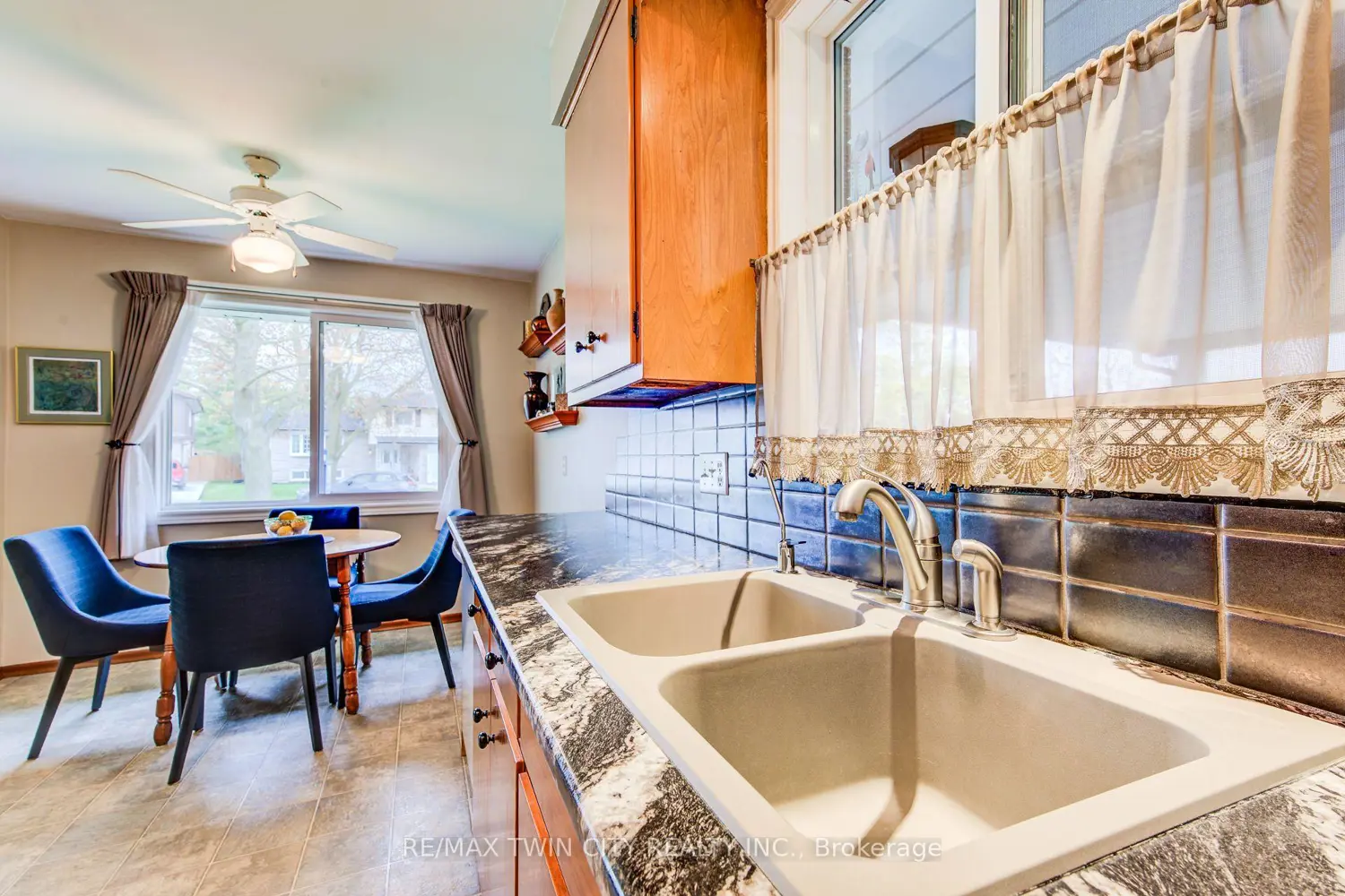 Additional image 5 of 18 Queenston Crescent