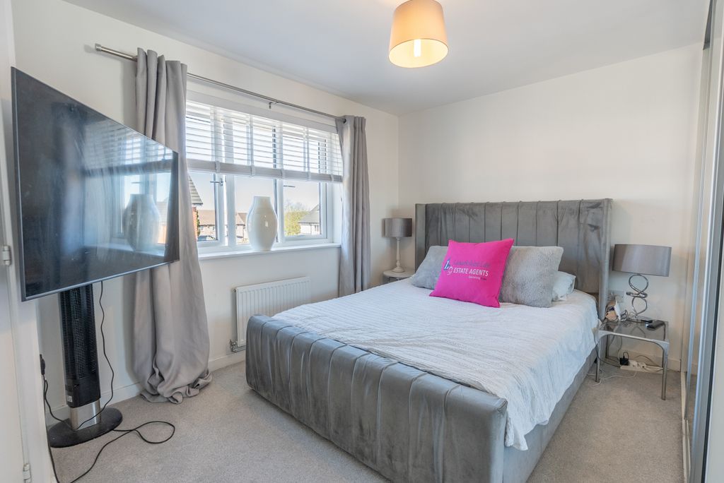 Additional image 15 of 3 bed semi-detached house for saleBaird Drive, Shotts ML7