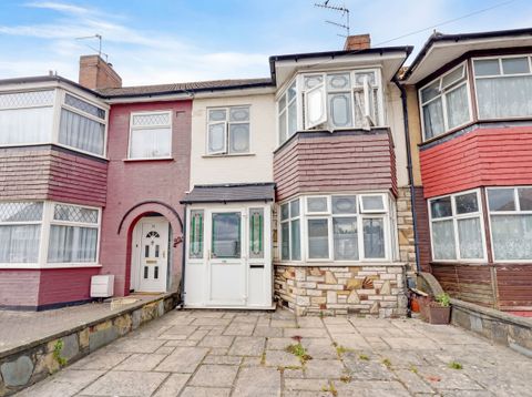 York Road, Edmonton N18