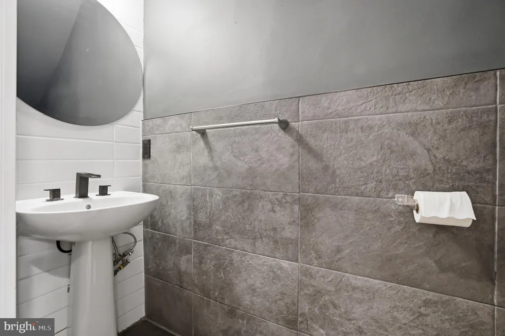 Additional image 18 of 1320 Florida Avenue NE, Washington, DC 20002