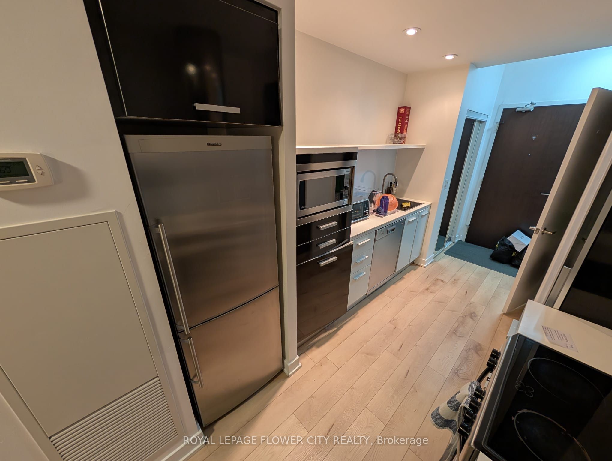 Additional image 2 of 503-38 Dan Leckie Way, Toronto, ON, M5V 2V6