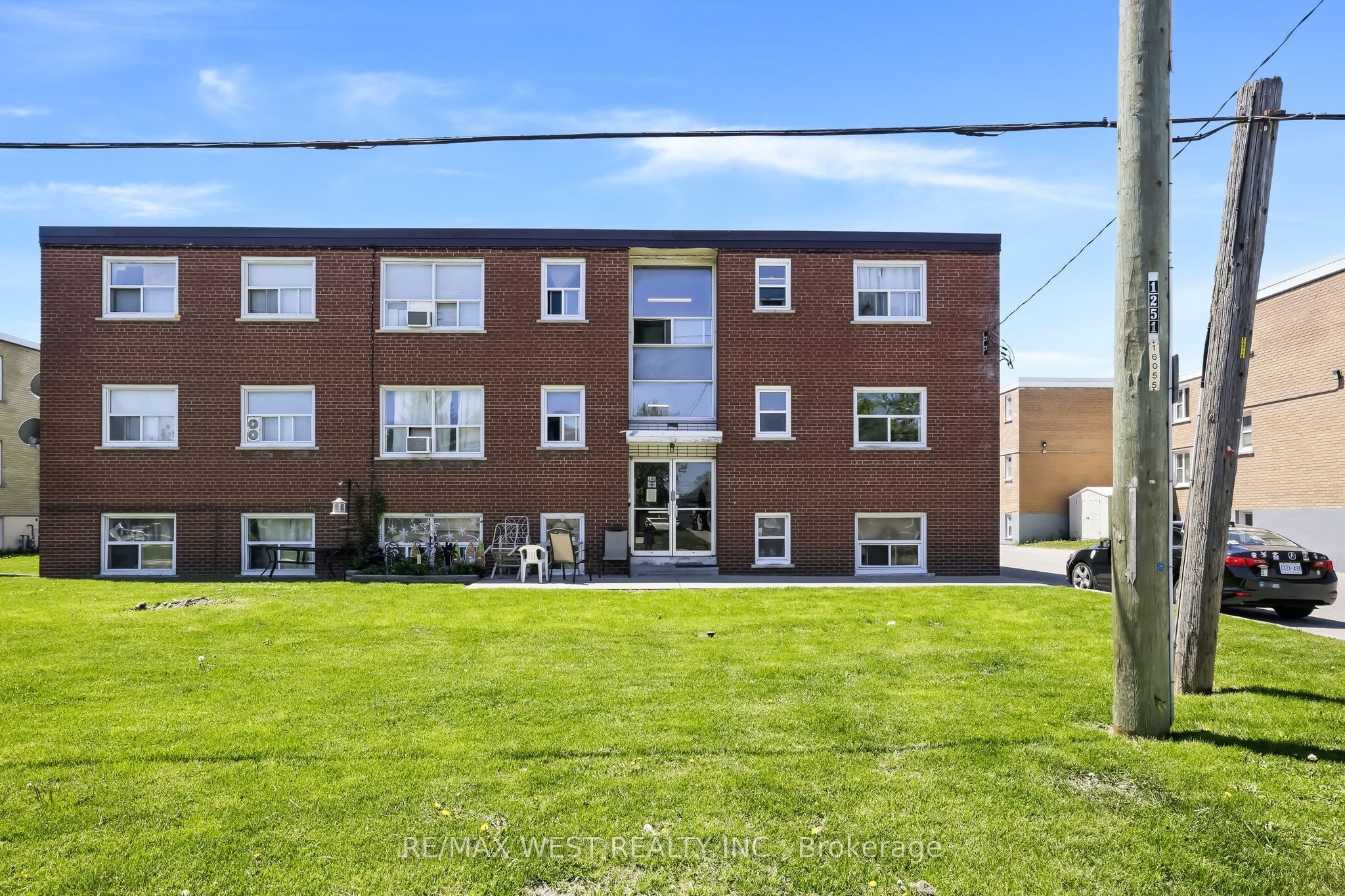 Additional image 3 of 300 Montrave Avenue, Oshawa, ON, L1J 4S2